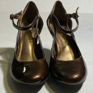 Mootsie Tootsie coppery brown heels, size 6